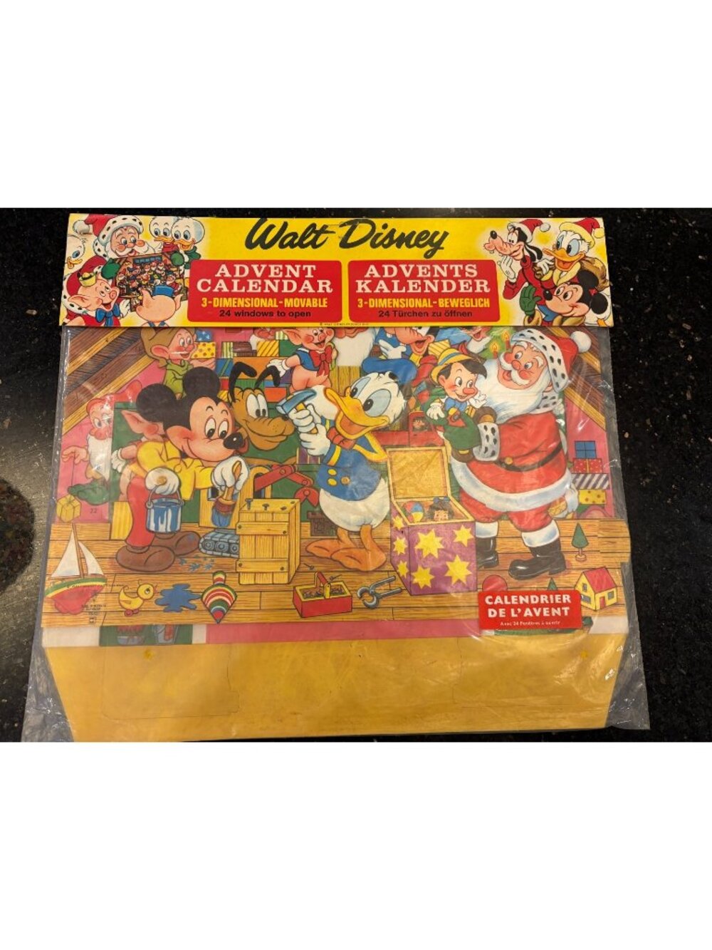 Vintage Disney Christmas Advent Calendar Mickey Santa Pinocchio NOS New Large
